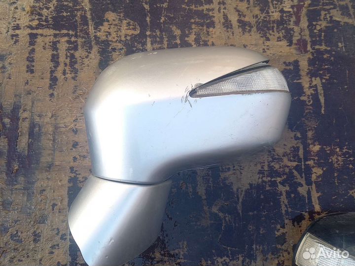 Honda Civic 4D зеркало левое