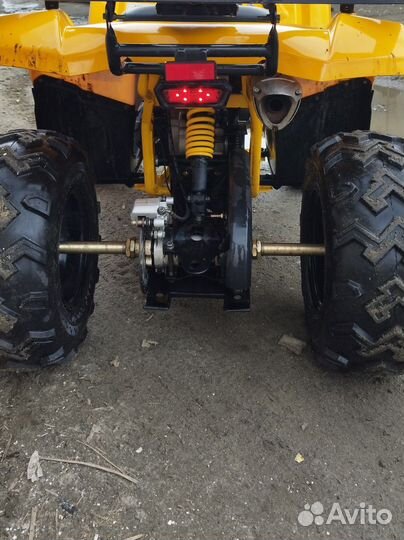 Квадроцикл 200 кубов