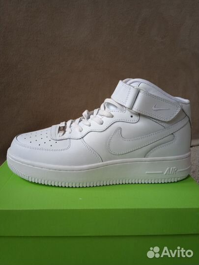 Кроссовки Nike Air Force