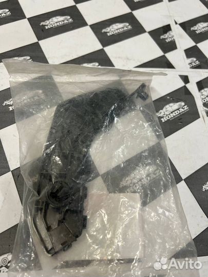 Кронштейн левый Перед. бампера Honda Odyssey RB3