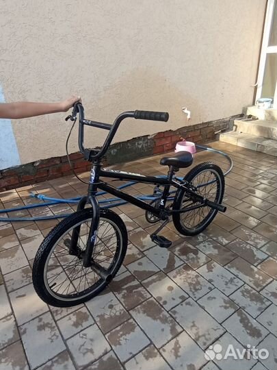 Велосипед-BMX