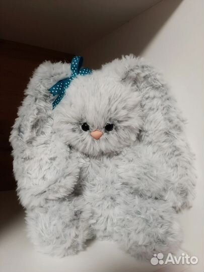 Вязаная игрушка ручной работы