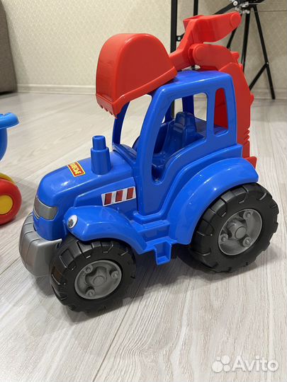 Синий Трактор