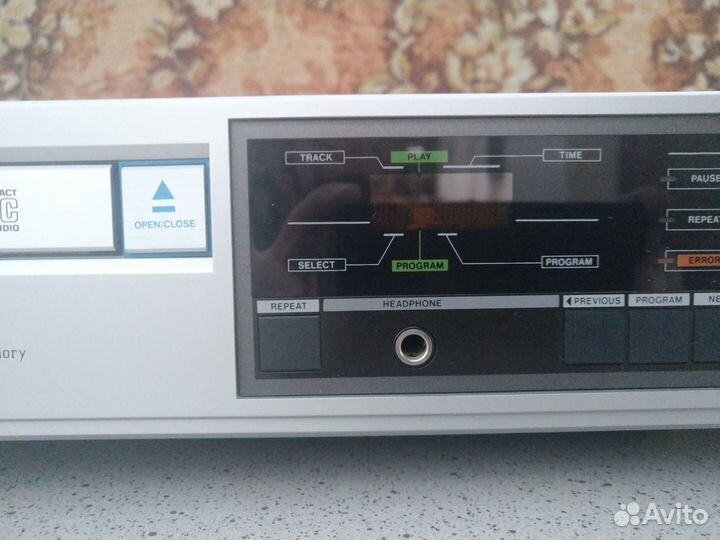 Philips CD 204 проигрыватель компакт CD 220 вольт