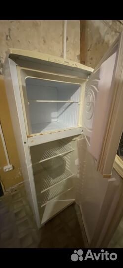 Холодильник на запчасти