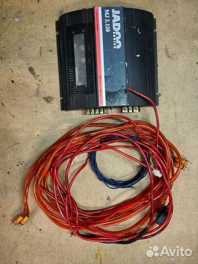 Автомобильный усилитель