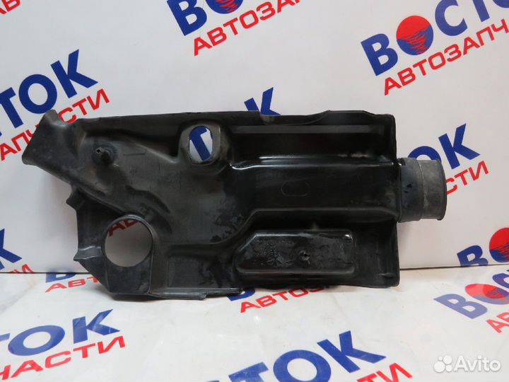 Крышка двигателя daihatsu storia M101S K3-VE