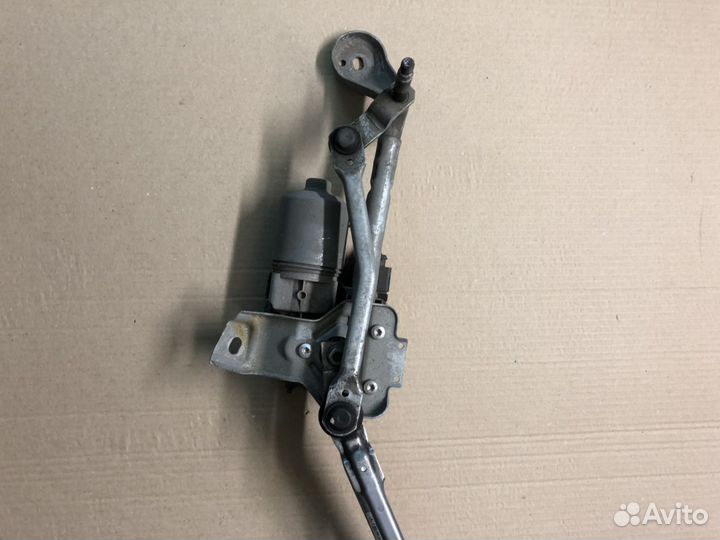 Трапеция стеклоочистителя Mercedes W204 C-klass