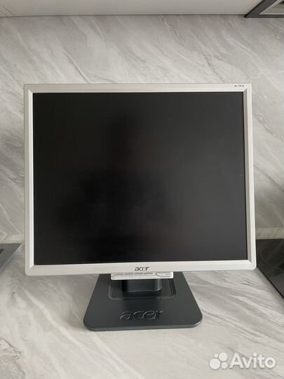 Монитор Acer 19