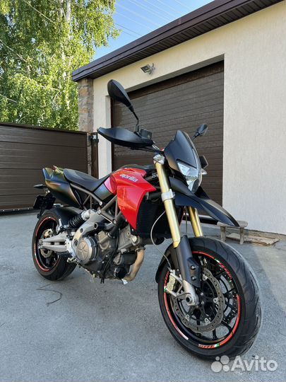 Продам шикарный мотоцикл Aprilia Dorsoduro 750