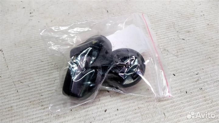 Рукоятка переключателя печки км-т Audi 100 С3 83