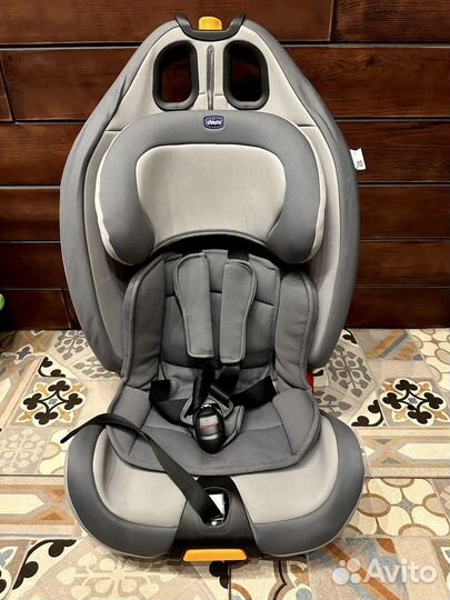 Детское автокресло 9 до 36 кг chicco
