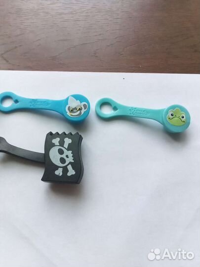 Скрепыши из магазина Пятёрочка