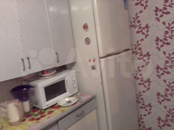 Комната 17 м² в 3-к., 2/2 эт.