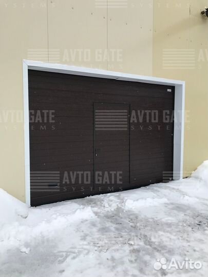 Секционные ворота