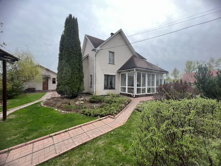 Дом 93 м² на участке 8,2 сот.