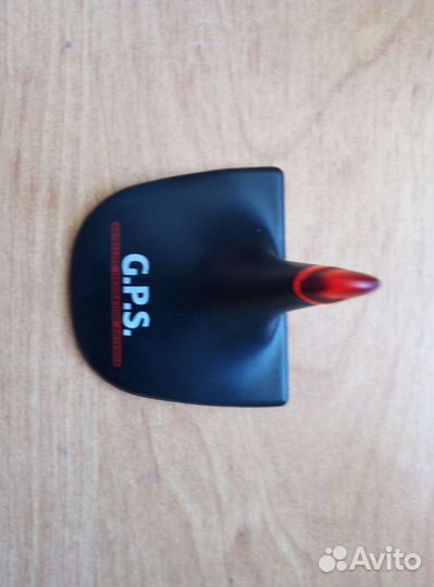 Антенна акулий плавник декоративная