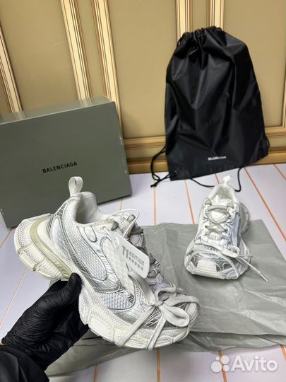 Balenciaga кроссовки женские