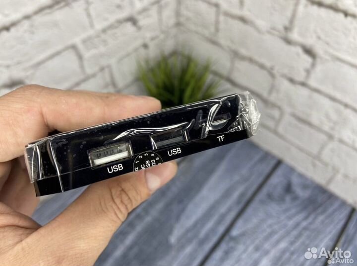 Приставка Смарт тв Android TV BOX 1GB +8GB