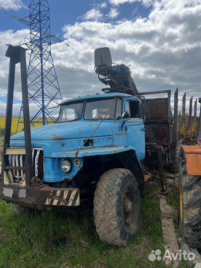 Лесовоз урал