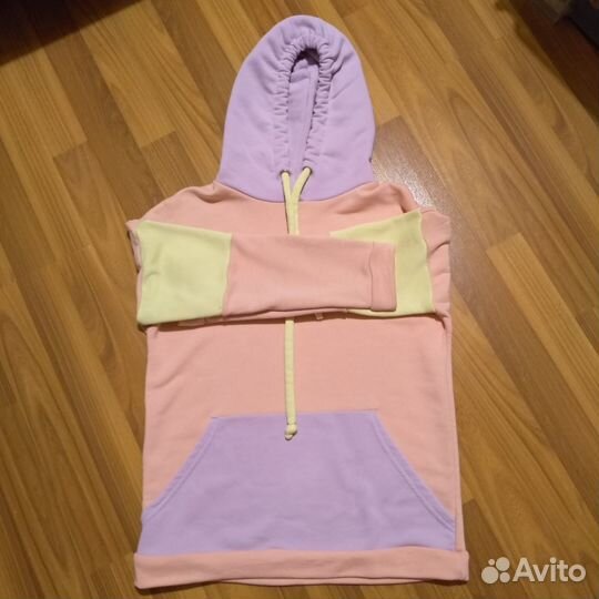 Спортивный костюм для девочки 140-146см