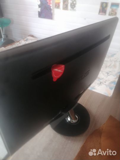 Монитор Asus 24