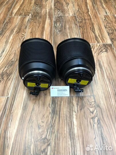 Пневмоподушка Land Cruiser 150 48090-60010