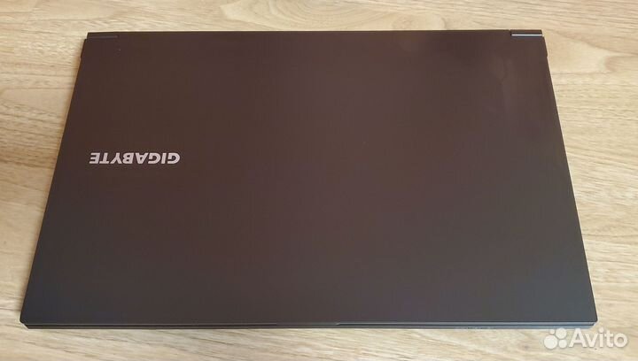 Ноутбук gigabyte G5 MF RTX4050