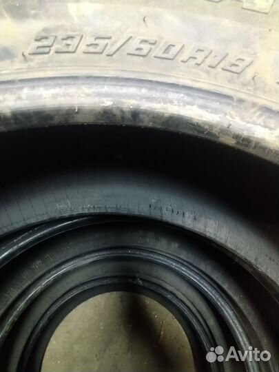 Triangle IceLink Trin PS01 235/65 R18 106H