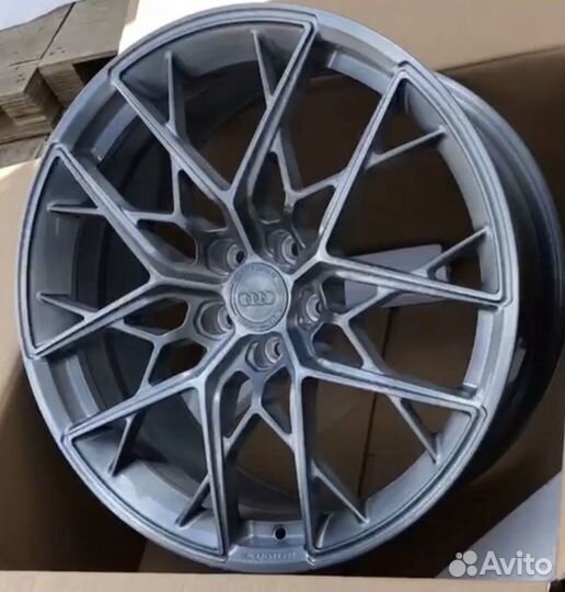 Кованые Диски Gard R20 5x112 на Audi Q7 Q3