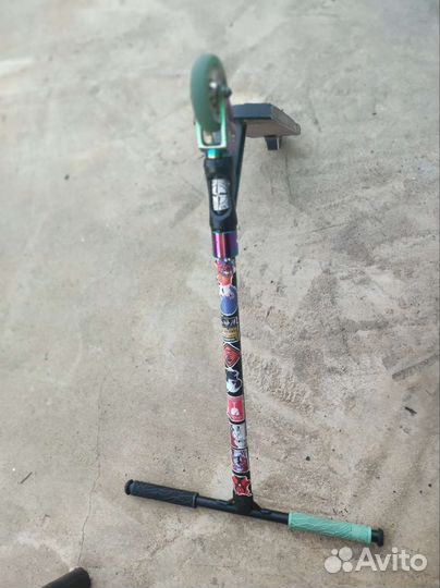 Самокат трюковой кастом