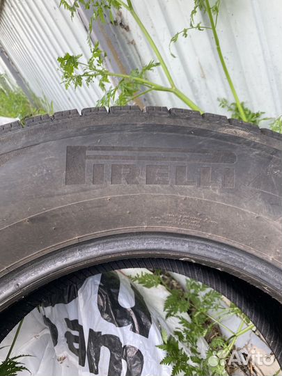 Pirelli Winter Ice Zero 285/60 R18 116T