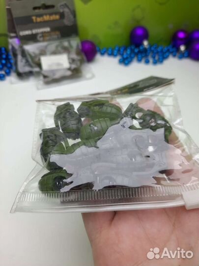 Зажим для паракорда