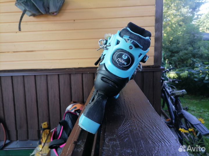 Роликовые коньки р. 30-33