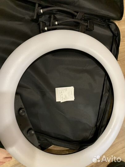 Кольцевая лампа со штативом