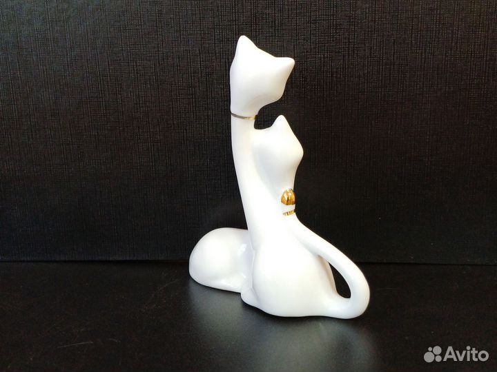 Фигурки кошек