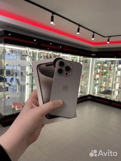 iPhone 15 Pro, 128 ГБ