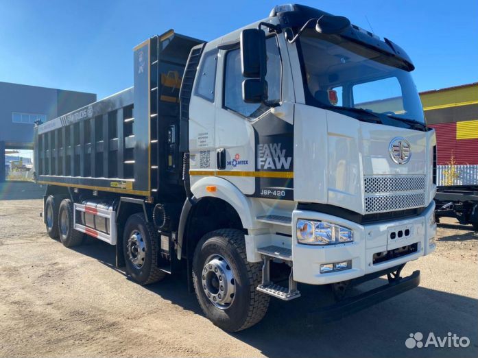 FAW J6 CA3310P66K24T4E5, 2023