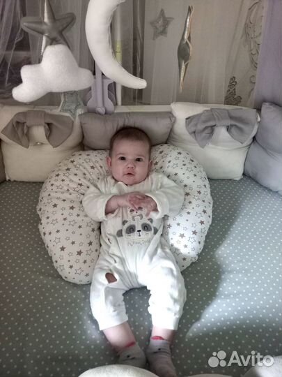 Подушка для новорожденных