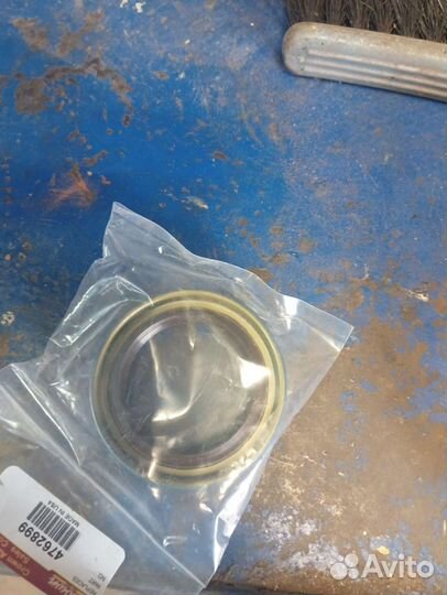Сальник раздатки задний и передний 242 раздатка