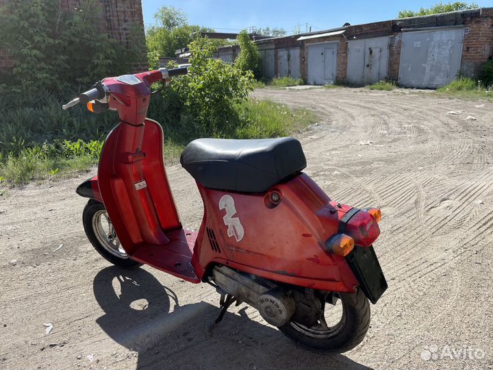 Скутер Honda eve