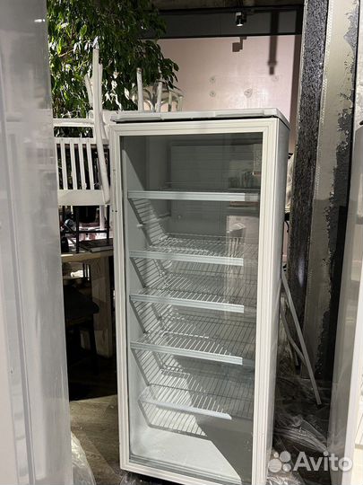 Холодильник Бирюса