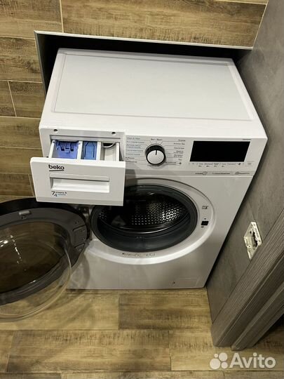 Стиральная - сушильная машина Beko