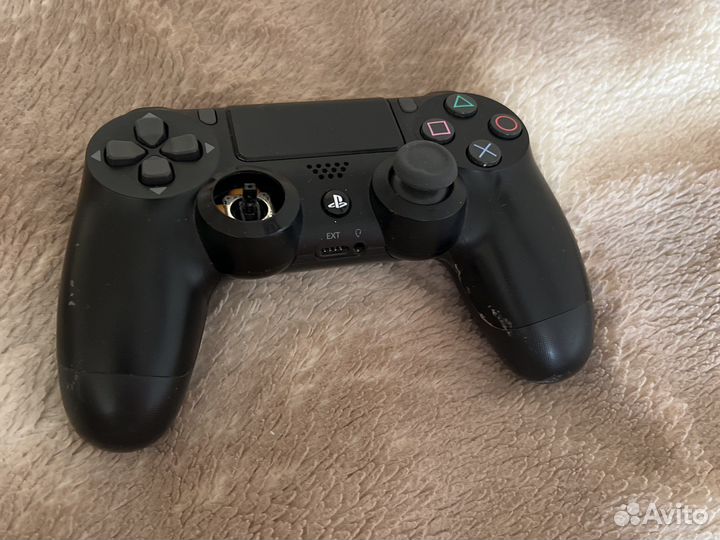 Sony PS4 (геймпад)