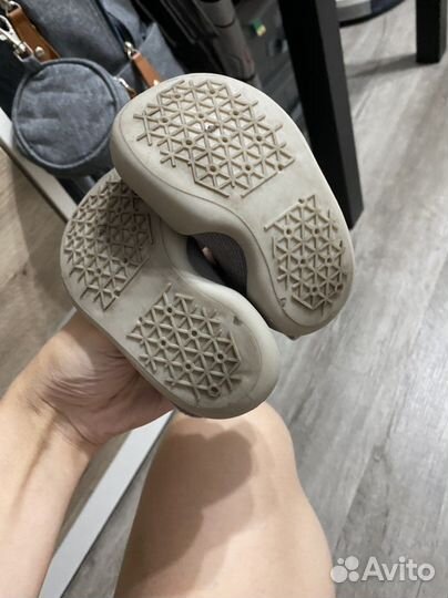 Носки с резиновой подошвой