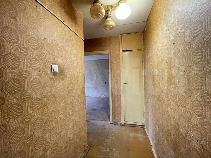 1-к. квартира, 30 м², 1/5 эт.