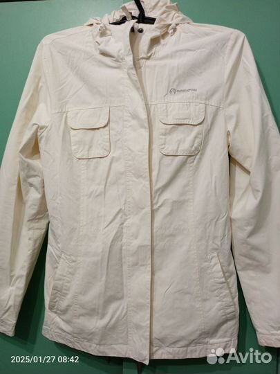 Ветровка женская