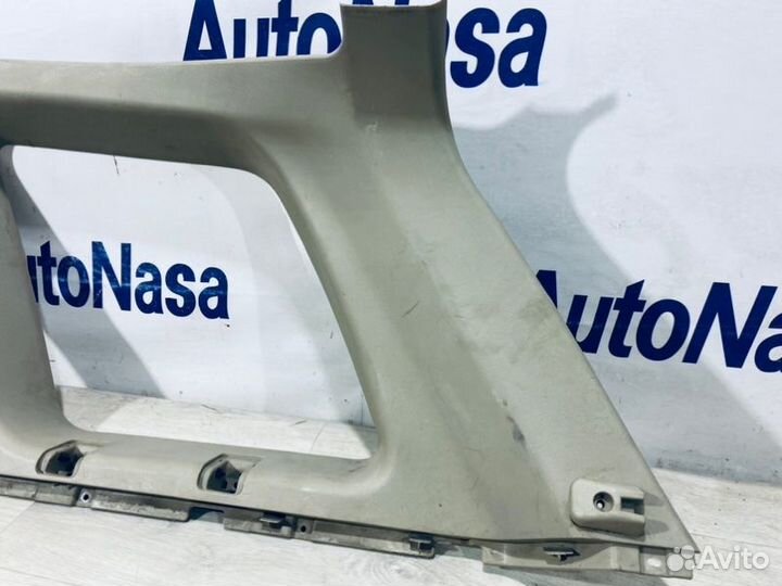 Обшивка багажника правая Hyundai Santa Fe 2000