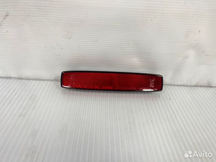 Отражатель бампера задний левый Ssangyong Kyron 1