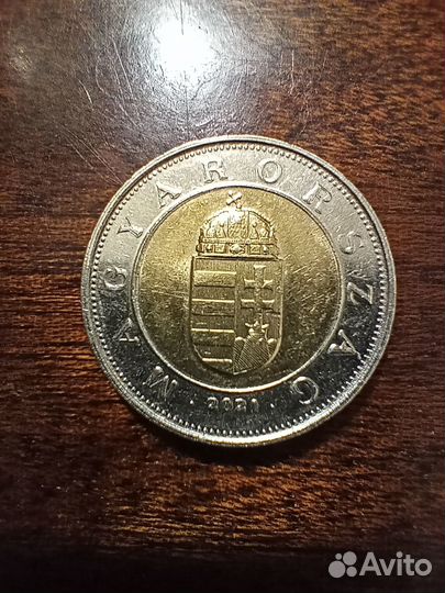 Монета 100 forint